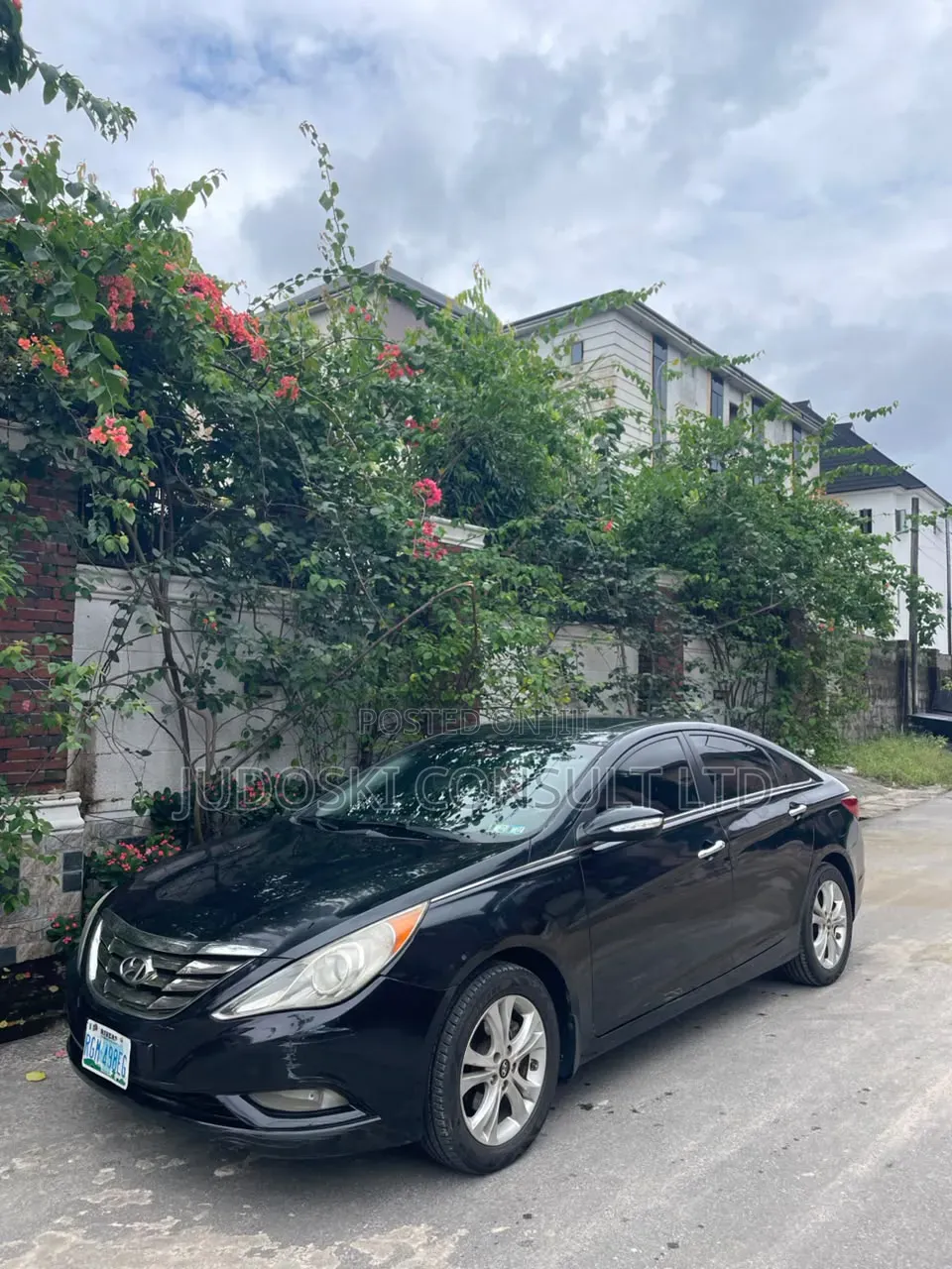 Hyundai Sonata 2011 Black