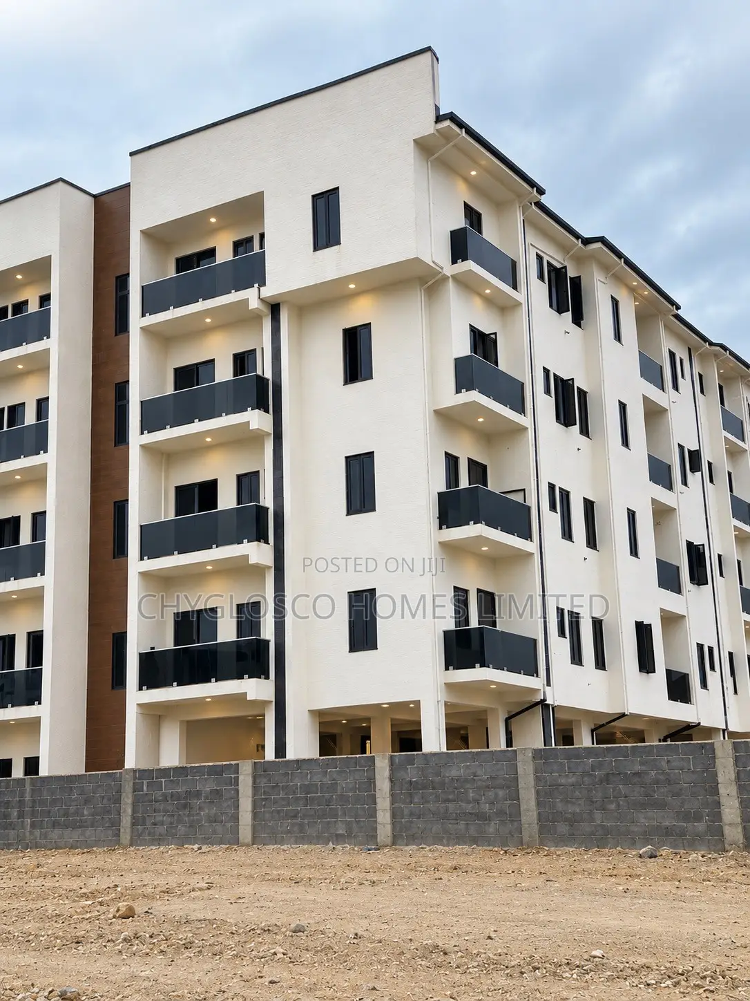 1bdrm Apartment in Gra for sale