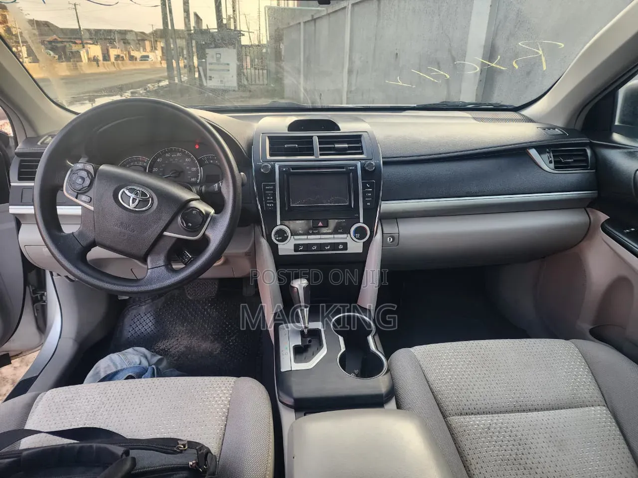 Toyota Camry 2012 Silver