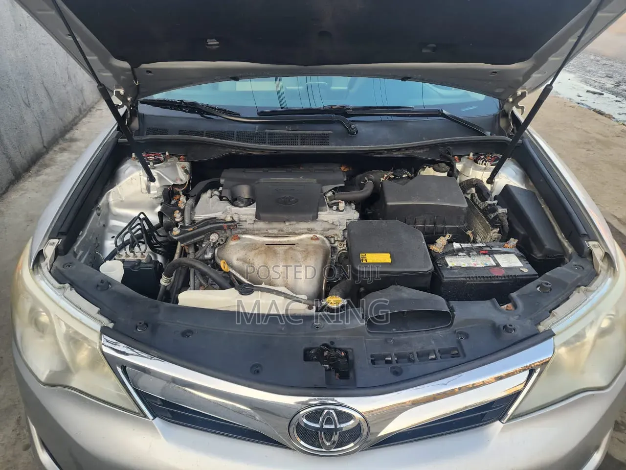Toyota Camry 2012 Silver
