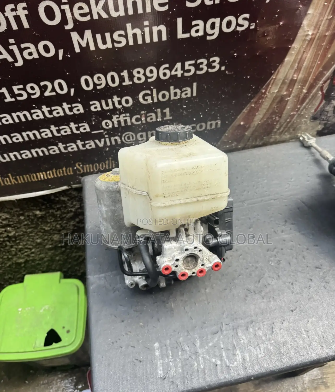 Toyota Land Cruiser 2010–2015 ABS Pump Electronic Module