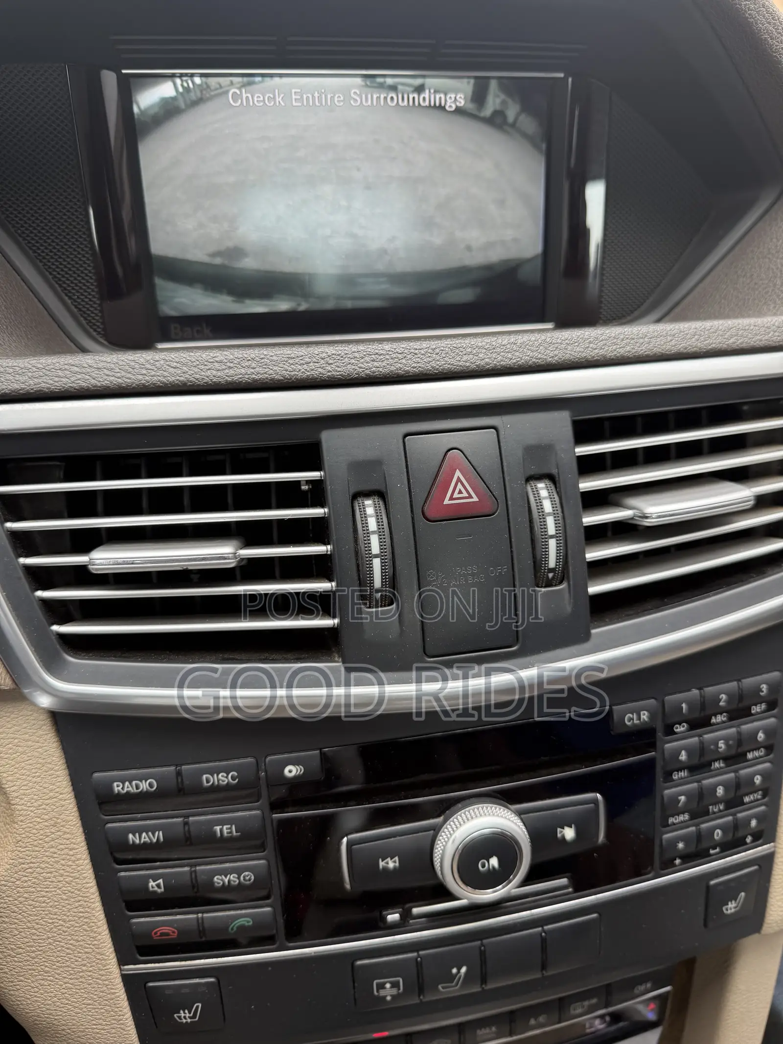 Mercedes-Benz E350 Base 4Matic Sedan AWD (3.5L 6cyl 7A) 2011 Black