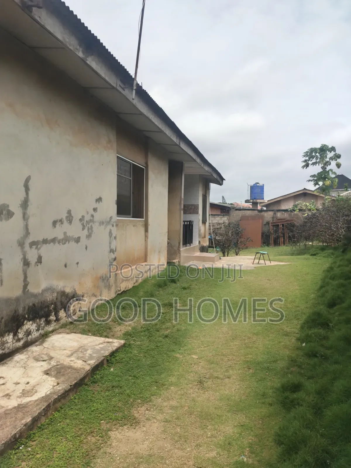 20bdrm Block of Flats in Egan, Igando / Ikotun/Igando for sale