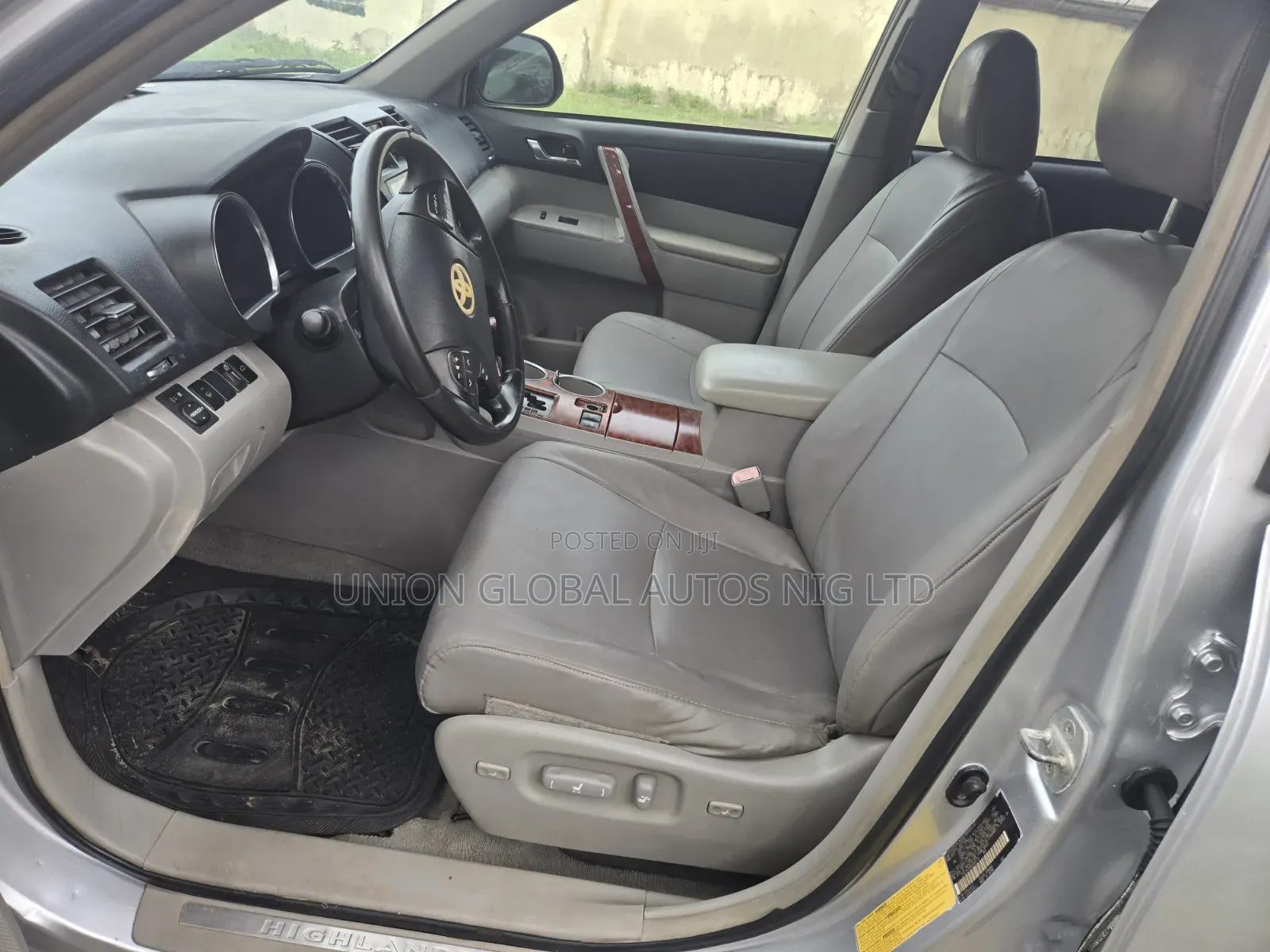 Toyota Highlander 2010 Silver