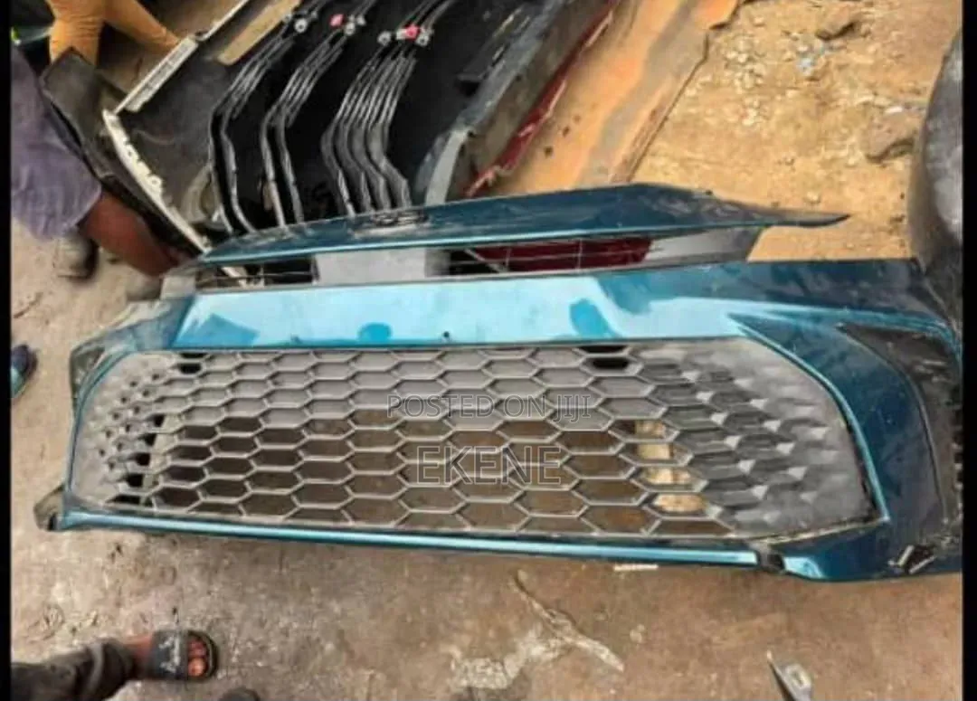 Front and Back Bumper Toyota Camry 2025