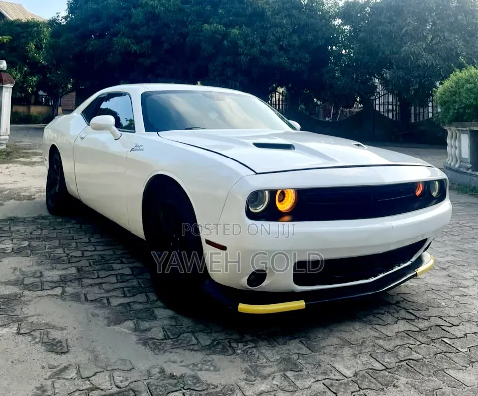 Dodge Challenger R/T 2016 White