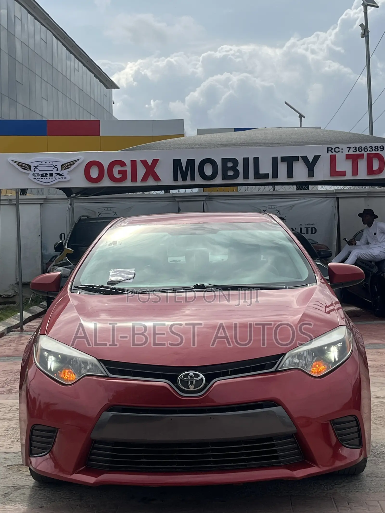 Toyota Corolla 2015 Red