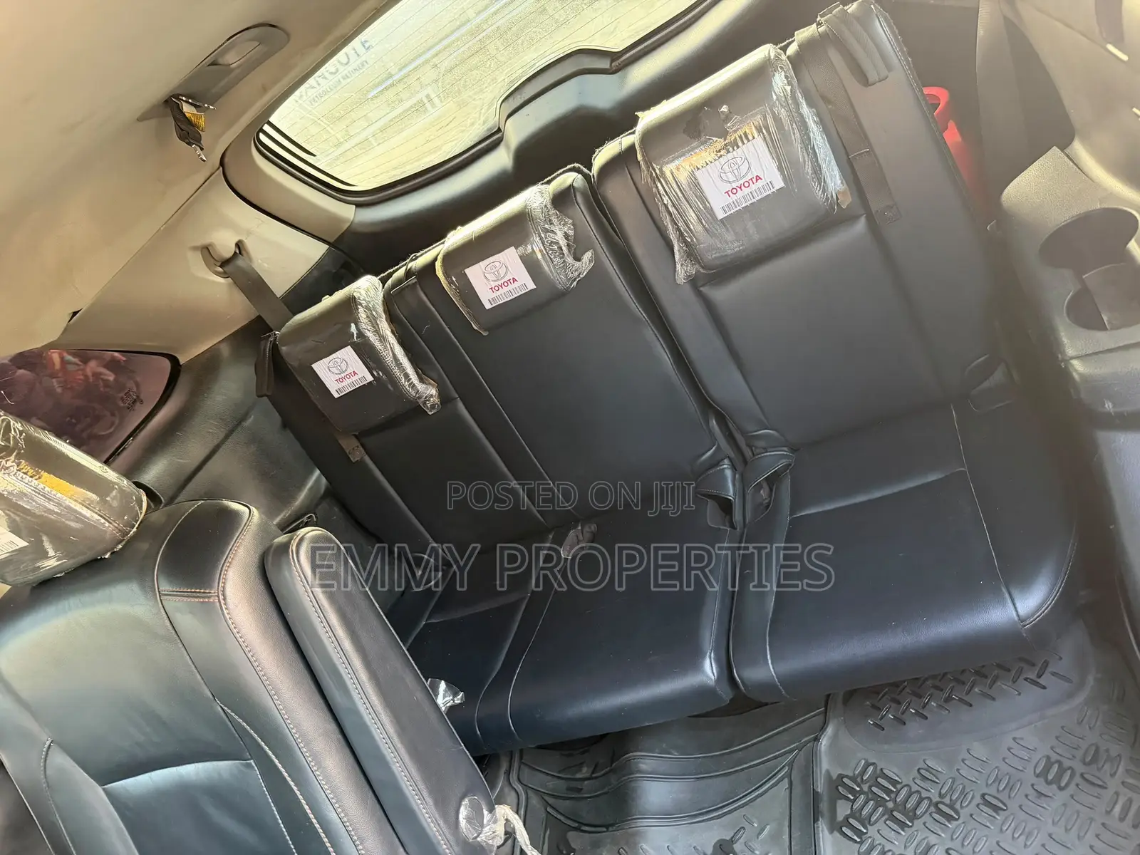 Toyota Highlander XLE 4x4 V6 (3.5L 6cyl 8A) 2017 Silver