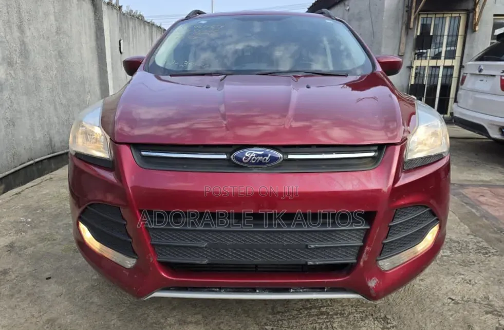 Ford Escape SE 4dr SUV (1.6L 4cyl Turbo 6A) 2014 Red