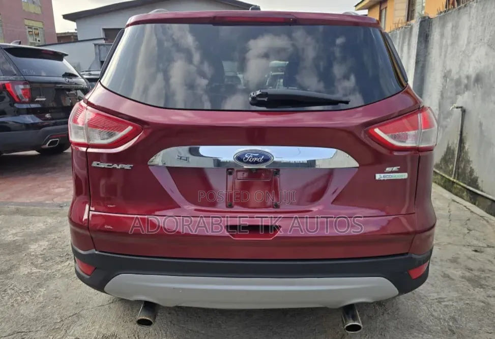 Ford Escape SE 4dr SUV (1.6L 4cyl Turbo 6A) 2014 Red