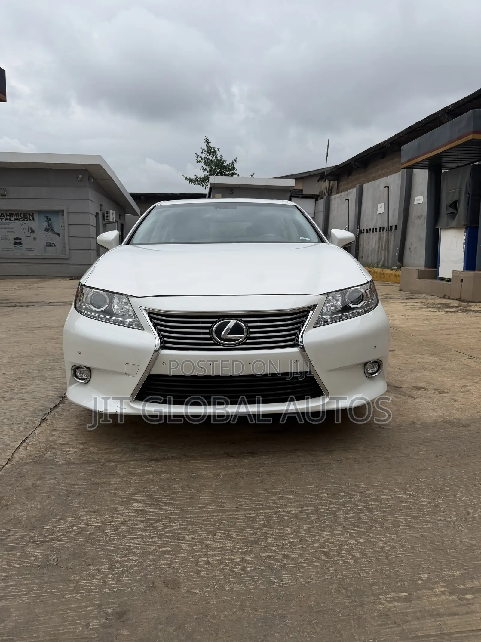 Lexus ES 2014 Silver
