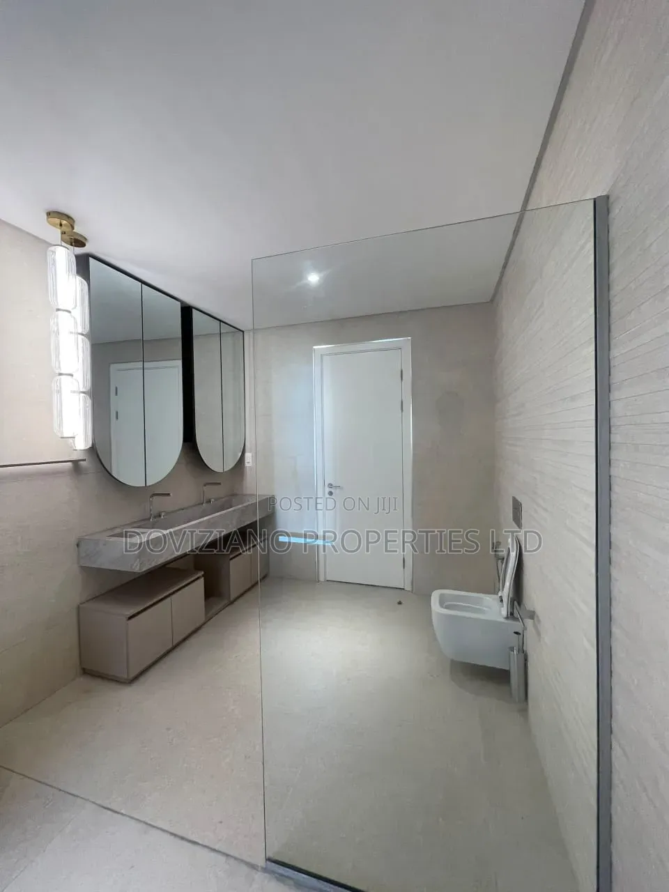 Furnished 5bdrm Duplex in Banana Island for sale