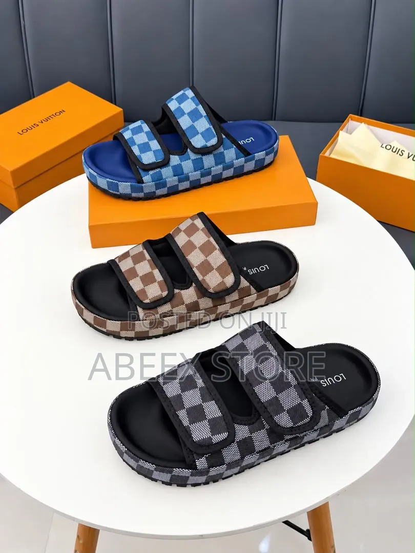 Quality Louis Vuitton Slippers/Slide