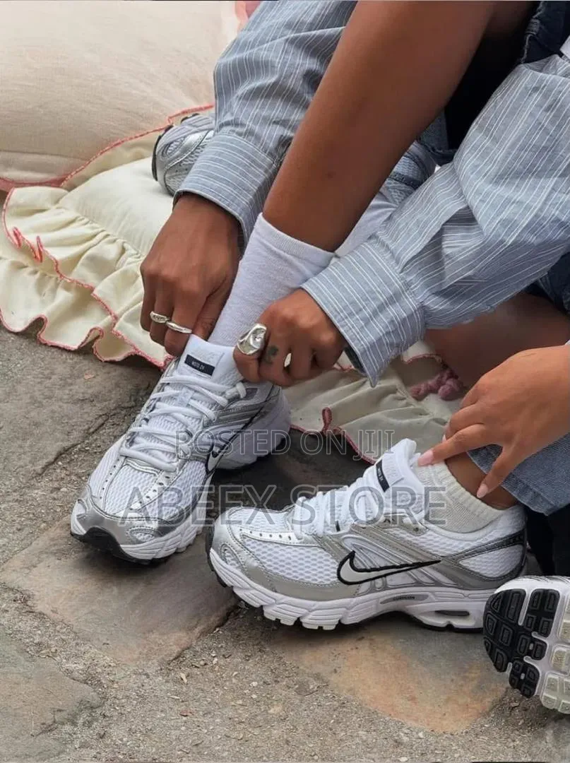 High Quality Nike Sneakers