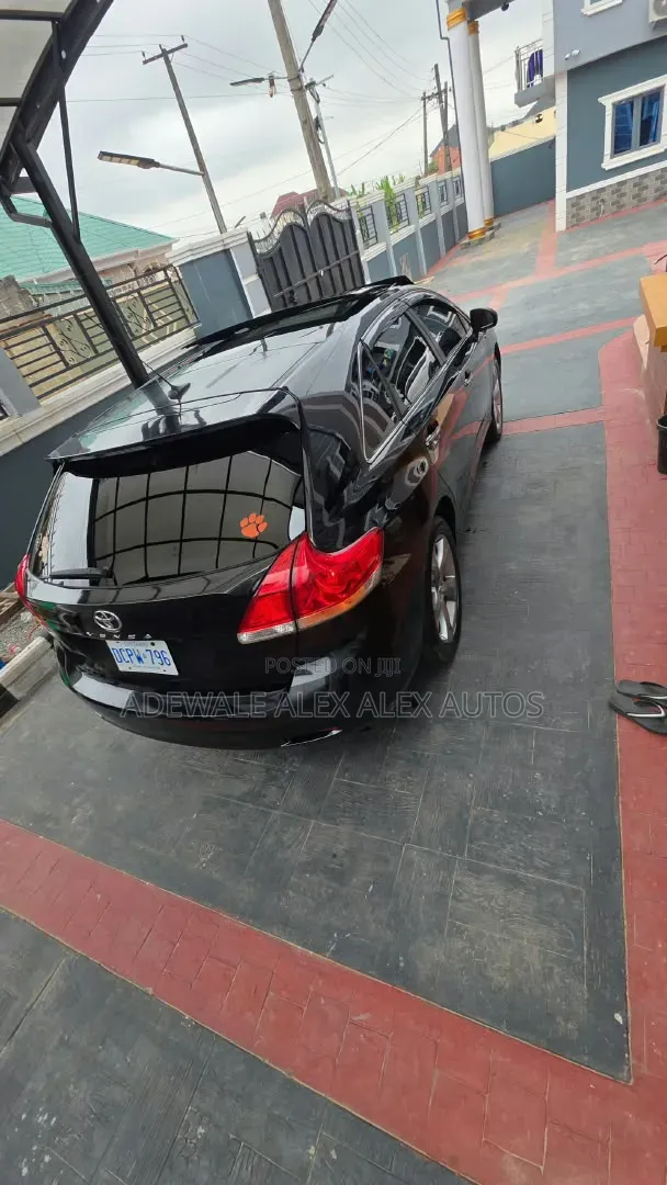 Toyota Venza 2010 Black