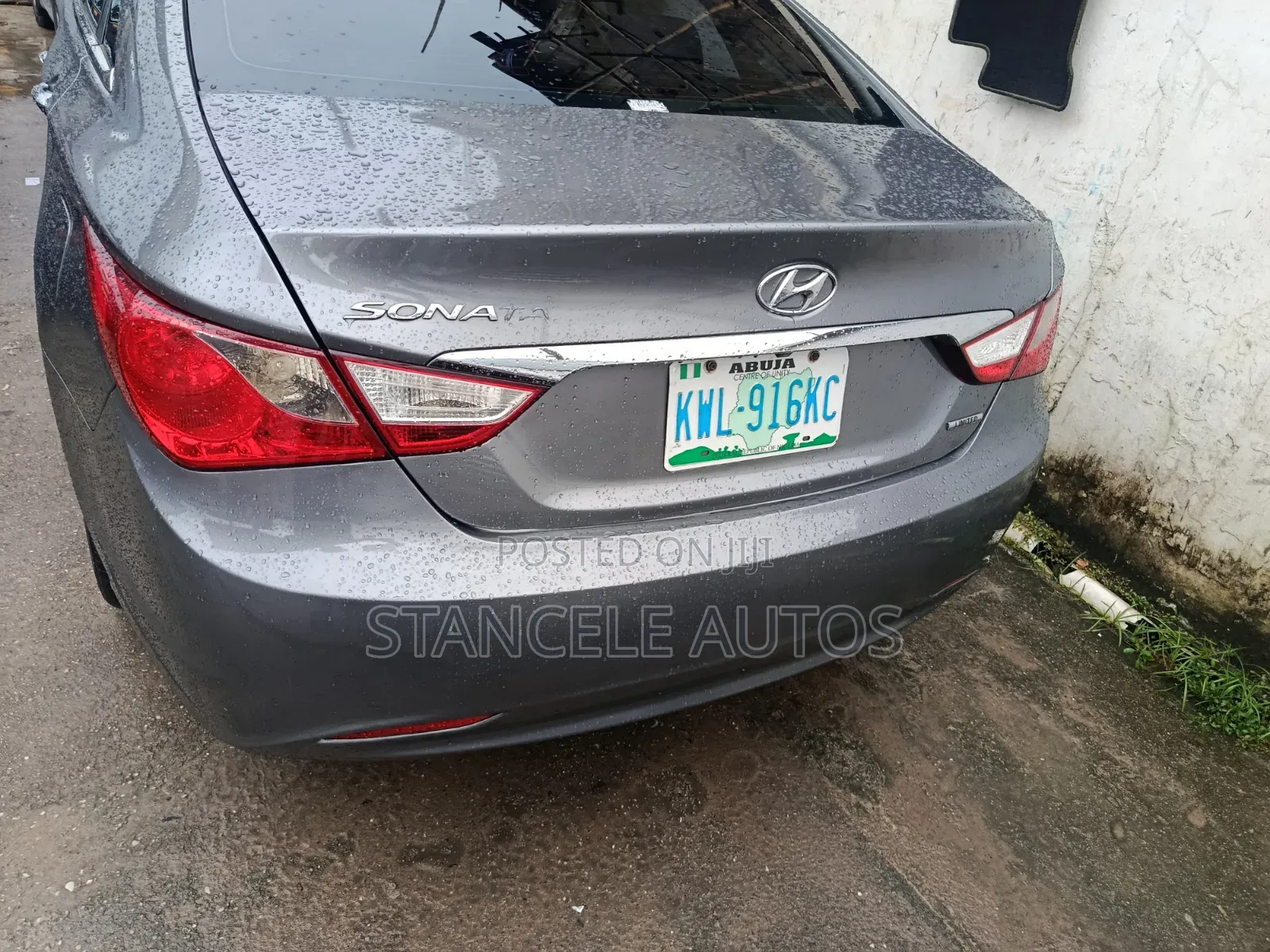 Hyundai Sonata Limited 2.0T Sedan (2.0L 4cyl 6A) 2013 Gray