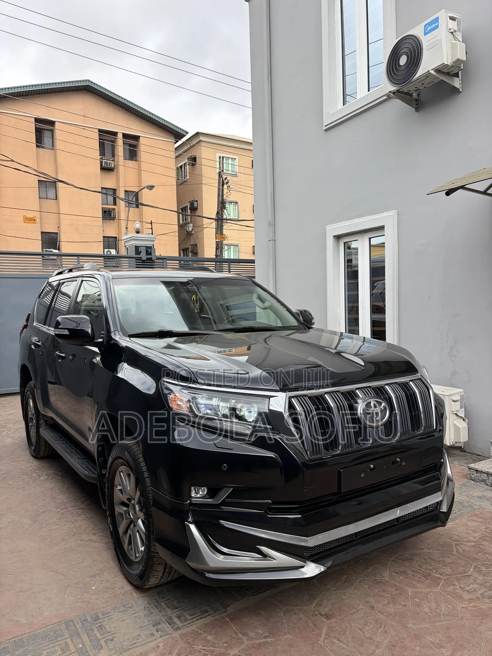 Toyota Land Cruiser Prado 2.7 2019 Black