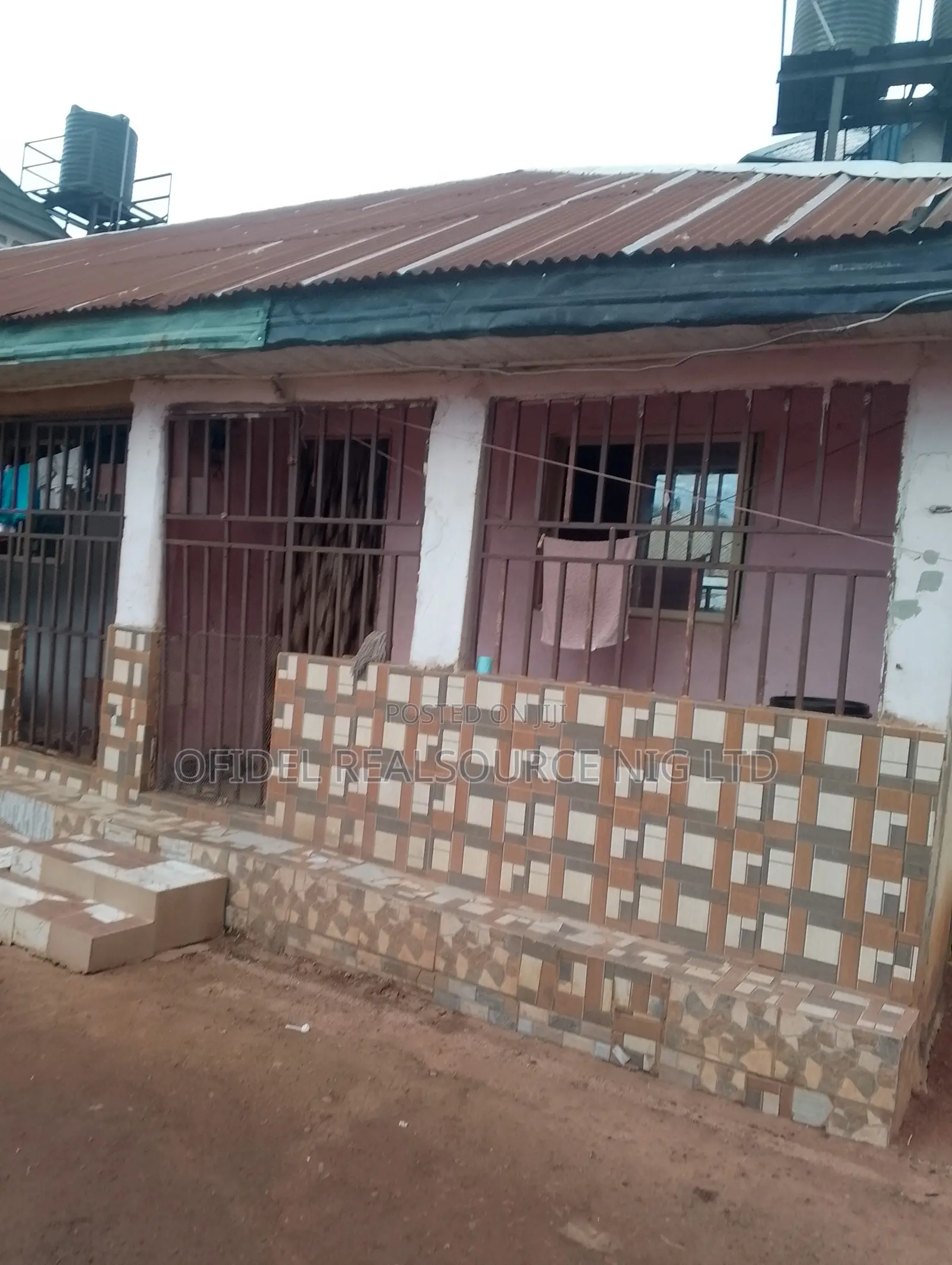 1bdrm Bedsitter in Cloud Of Glory, Oshimili South for rent