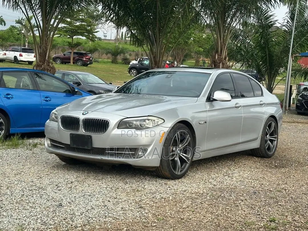 BMW 528i 2012 Silver