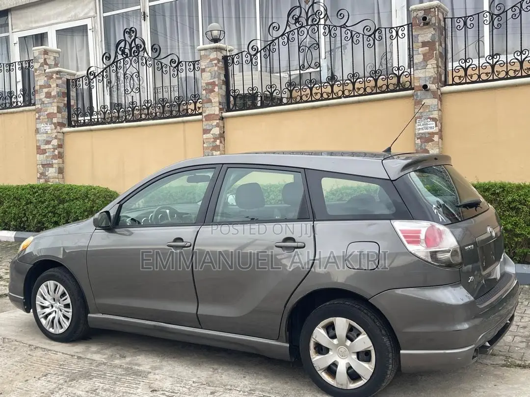 Toyota Matrix 2007 Gray