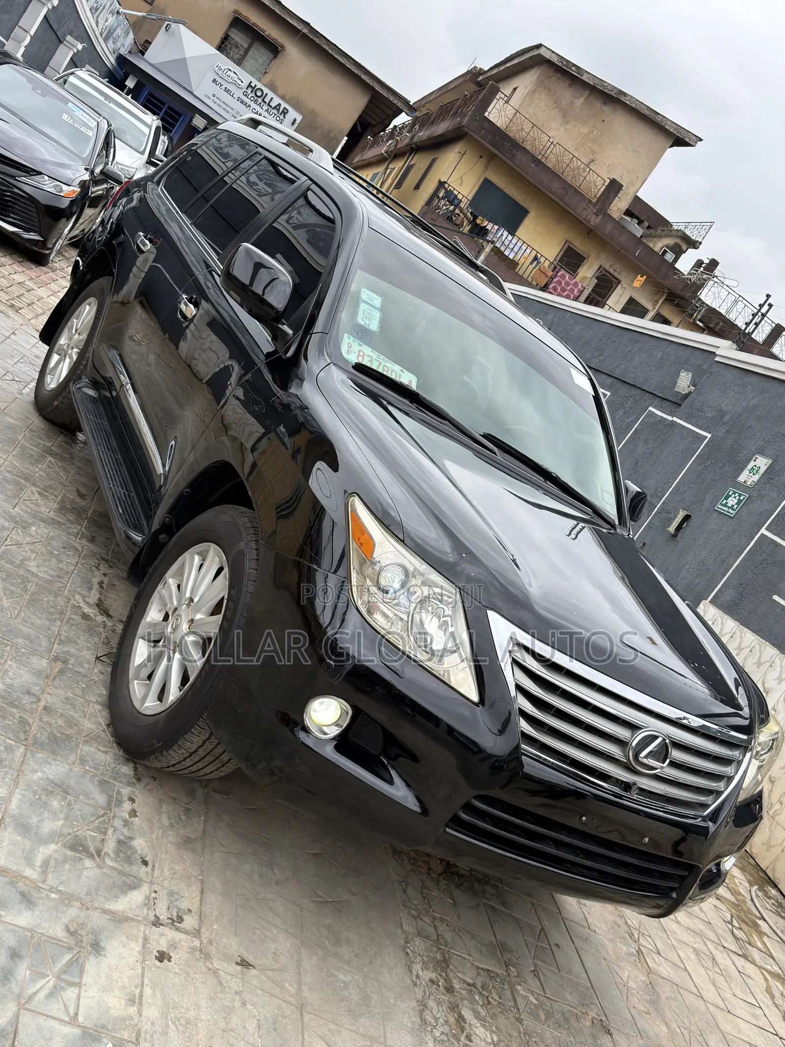 Lexus LX 570 2009 Black