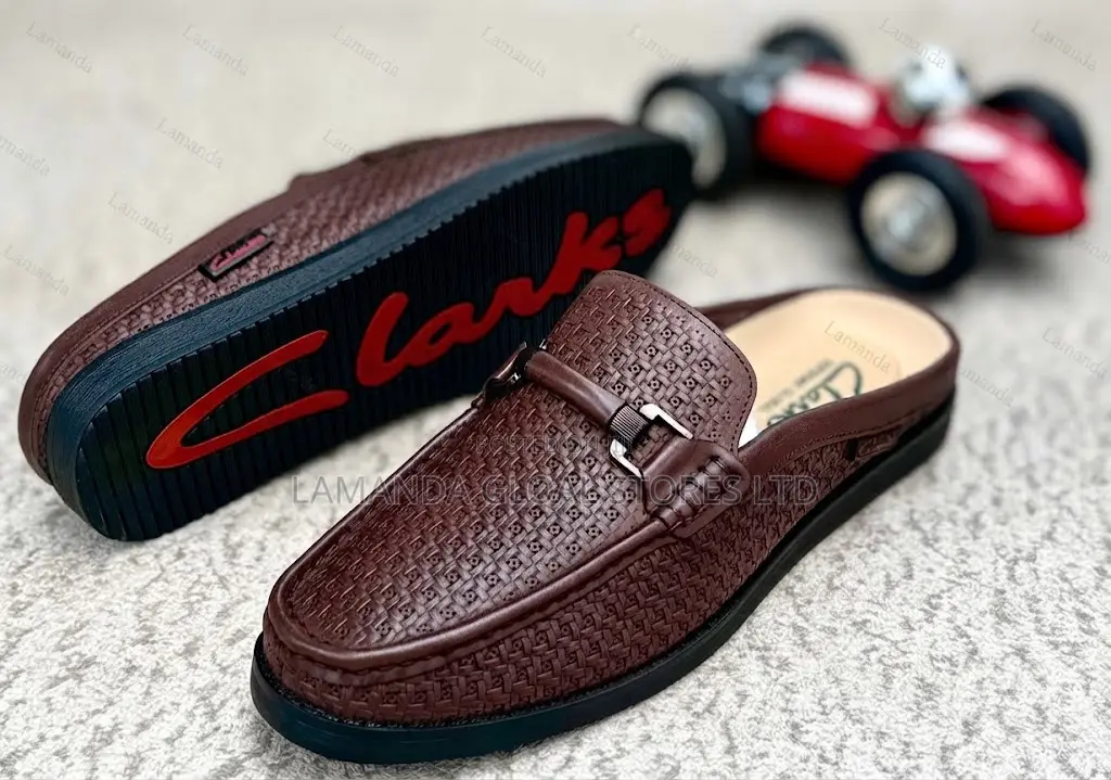 Clarks Woven-Texture Buckle Slip-on Mules in Brown