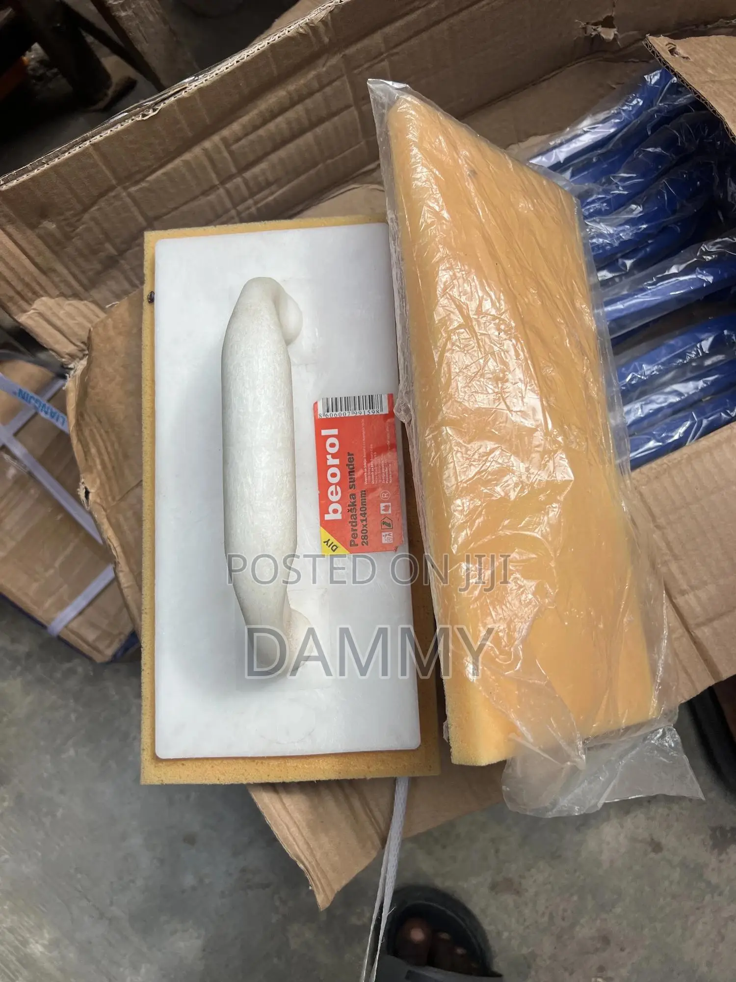 Beorol Brand Sponge Float Trowel