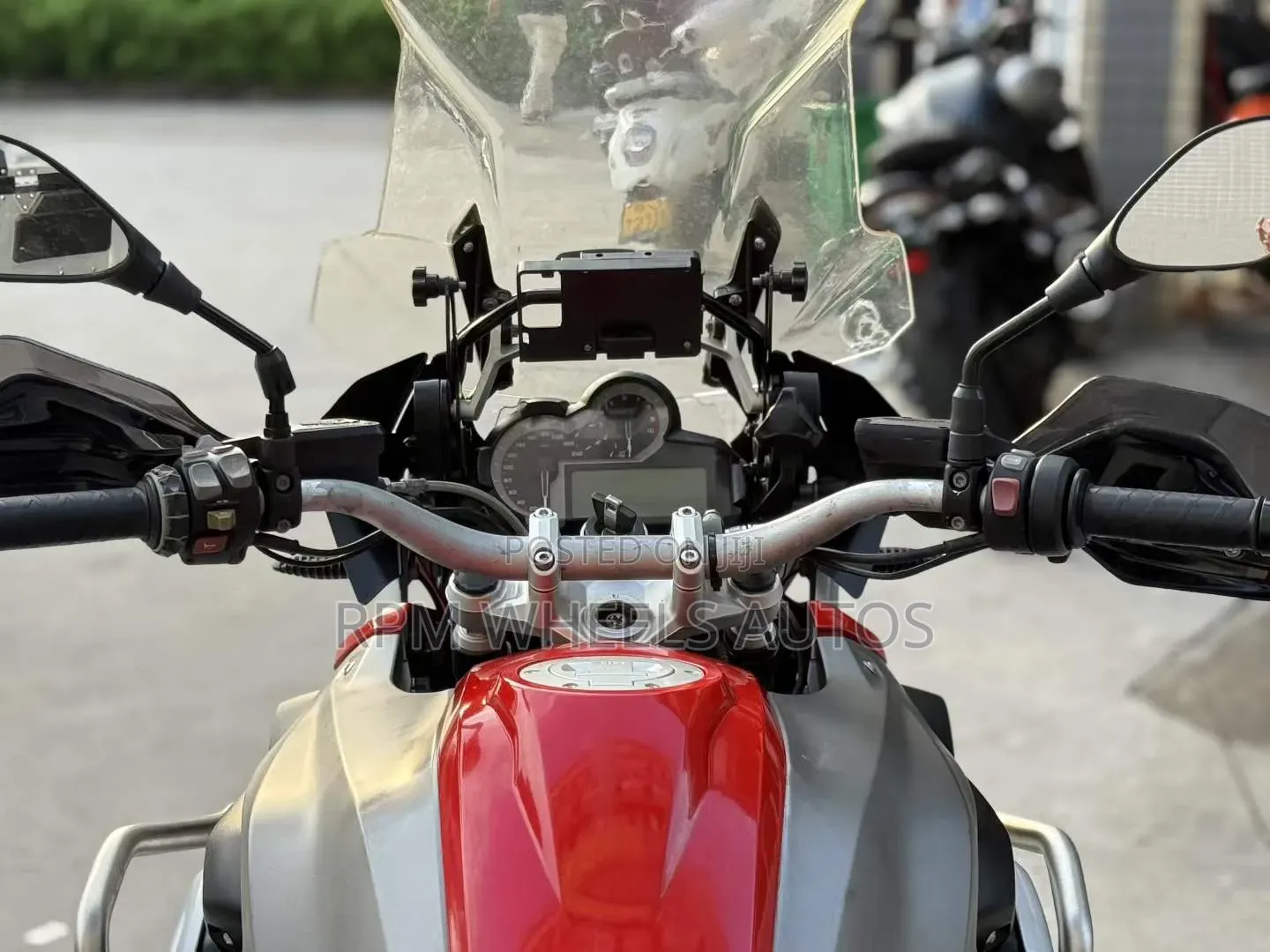 BMW R1200 GS Adventure 2014 Red