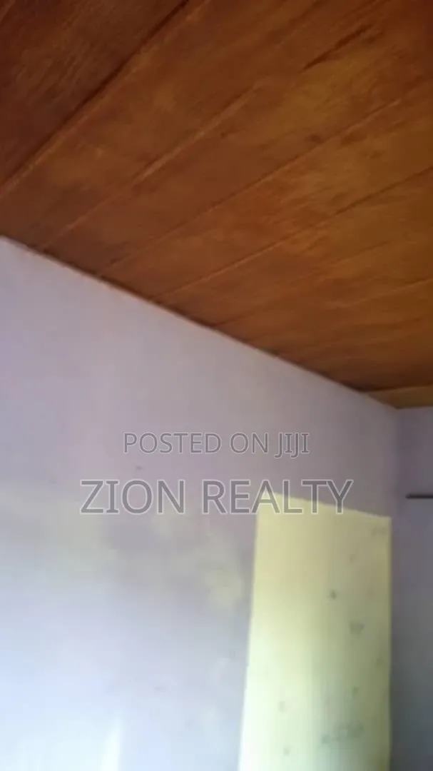 1bdrm Bedsitter in Elefo, Awoyaya for rent