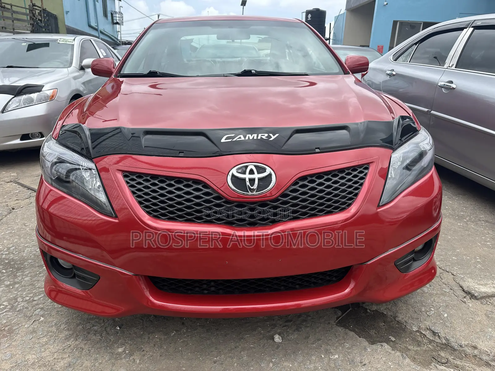 Toyota Camry SE 4dr Sedan (2.5L 4cyl 6A) 2011 Red