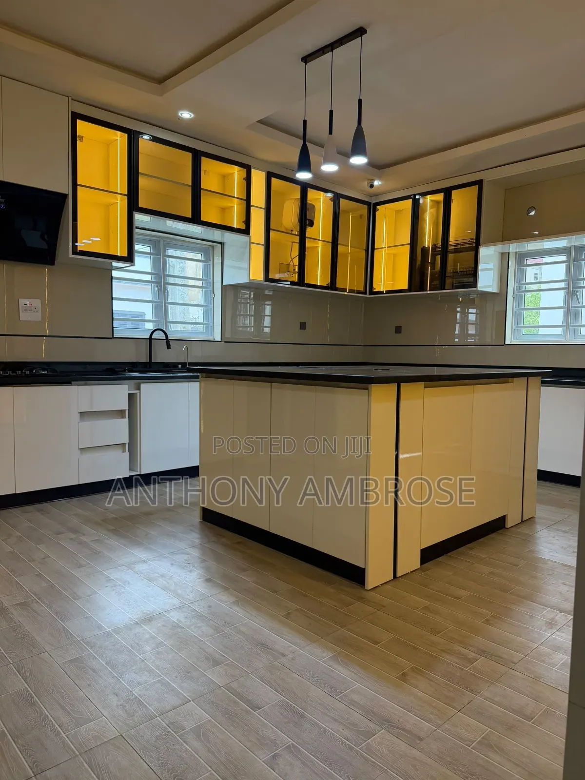 Furnished 5bdrm Duplex in Vine Hill Estate, Sabon Lugbe for sale