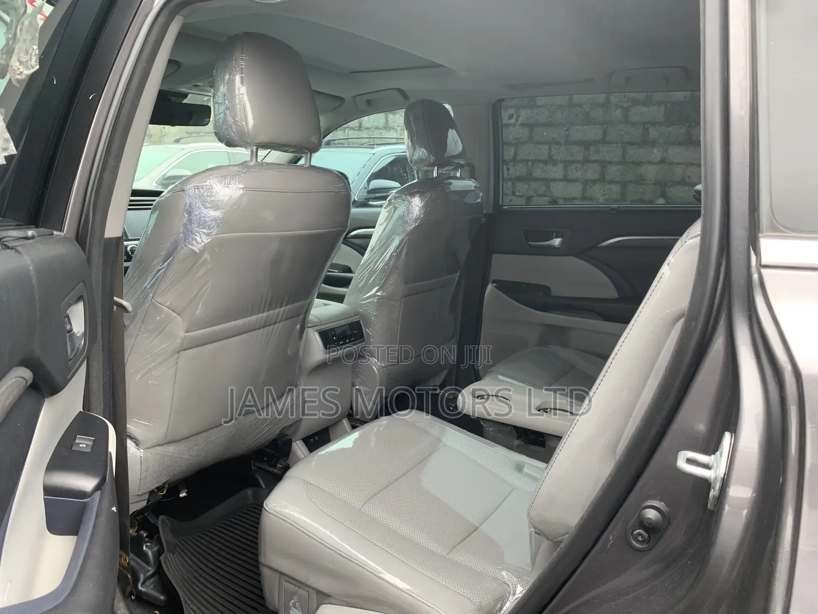 Toyota Highlander 2018 Gray