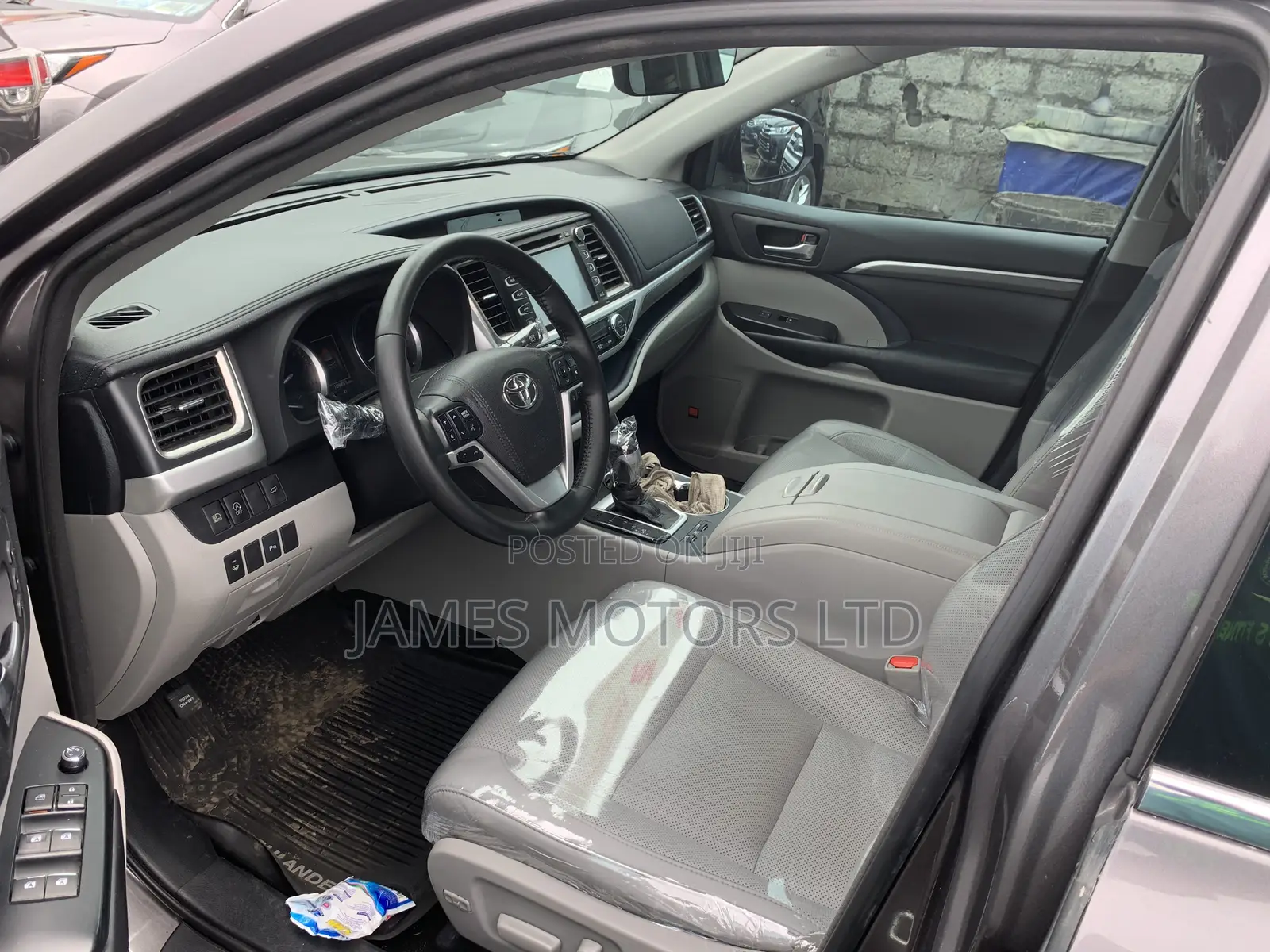 Toyota Highlander 2018 Gray
