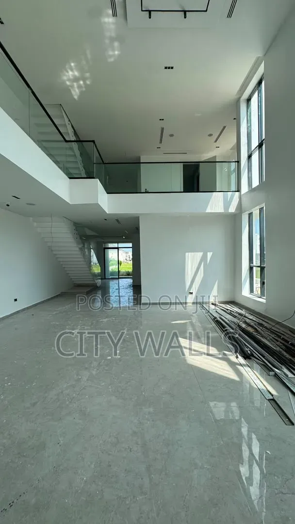 Furnished 5bdrm Duplex in Cowrie Creek, Ikate for sale