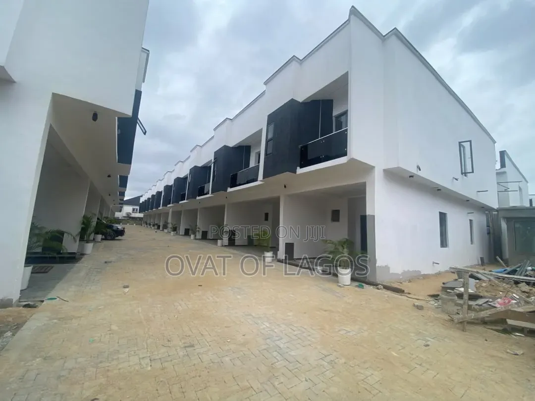 4bdrm Duplex in Harris Drive, VGC / Ajah for sale