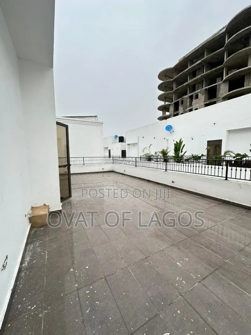 4bdrm Duplex in Old Ikoyi for sale