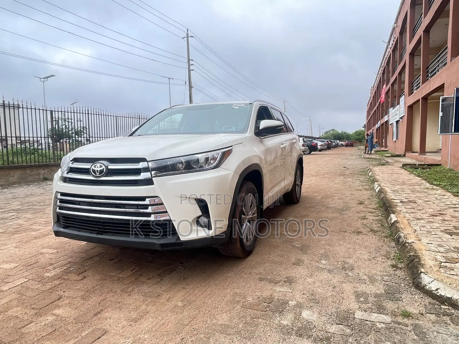 Toyota Highlander Limited Platinum V6 4x2 (3.5L 6cyl 6A) 2016 White