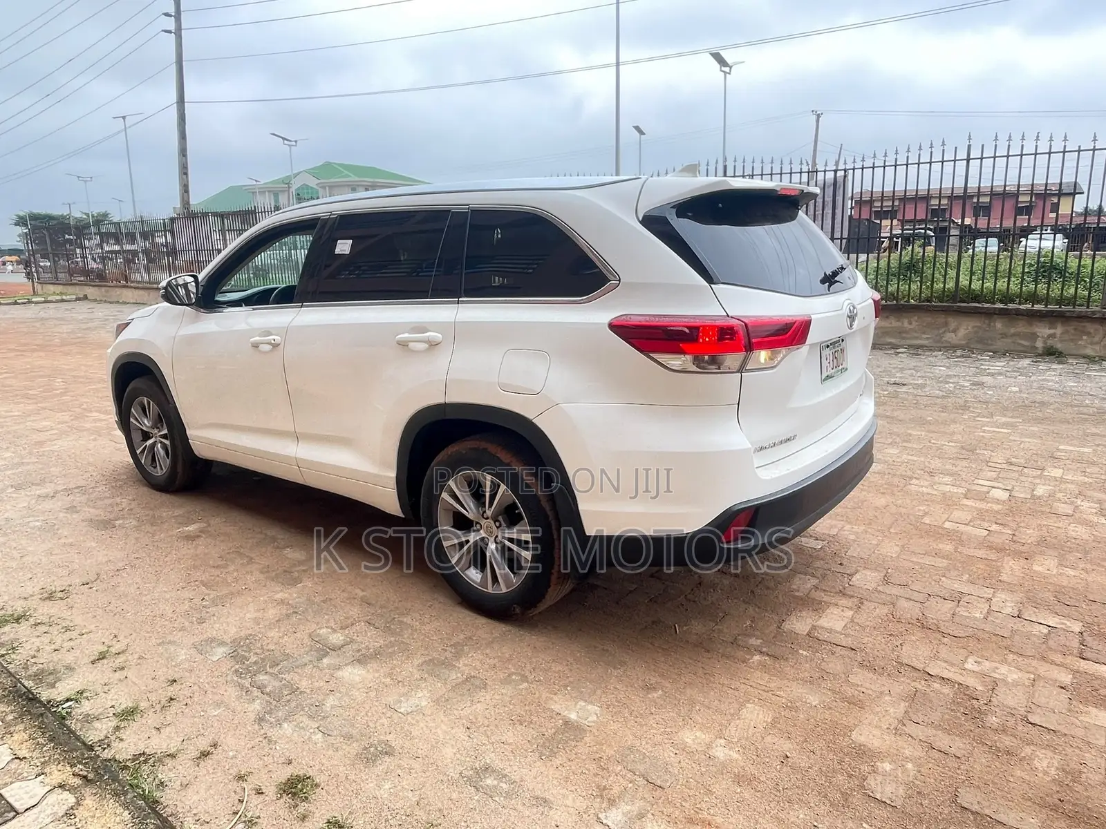 Toyota Highlander Limited Platinum V6 4x2 (3.5L 6cyl 6A) 2016 White