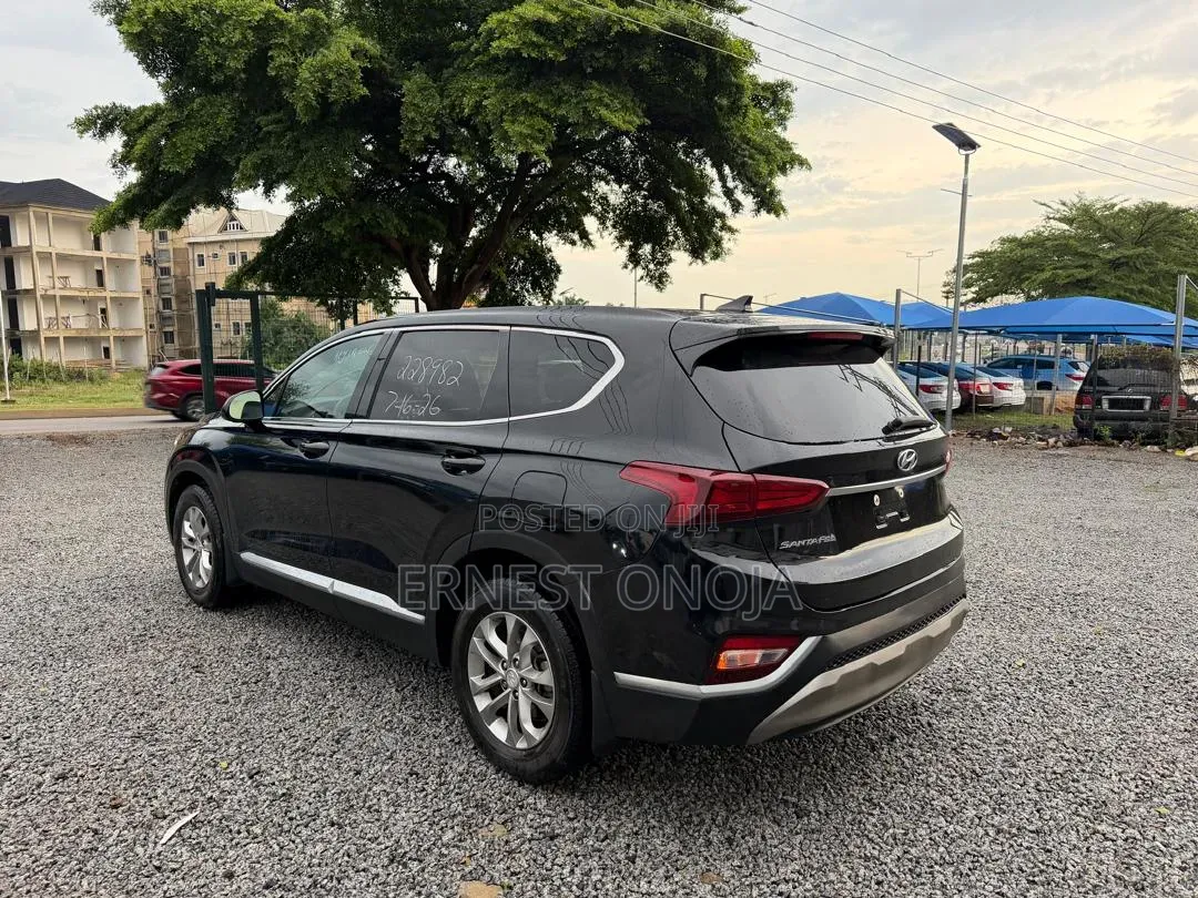 Hyundai Santa Fe SE 2.4 w/SULEV FWD 2020 Black