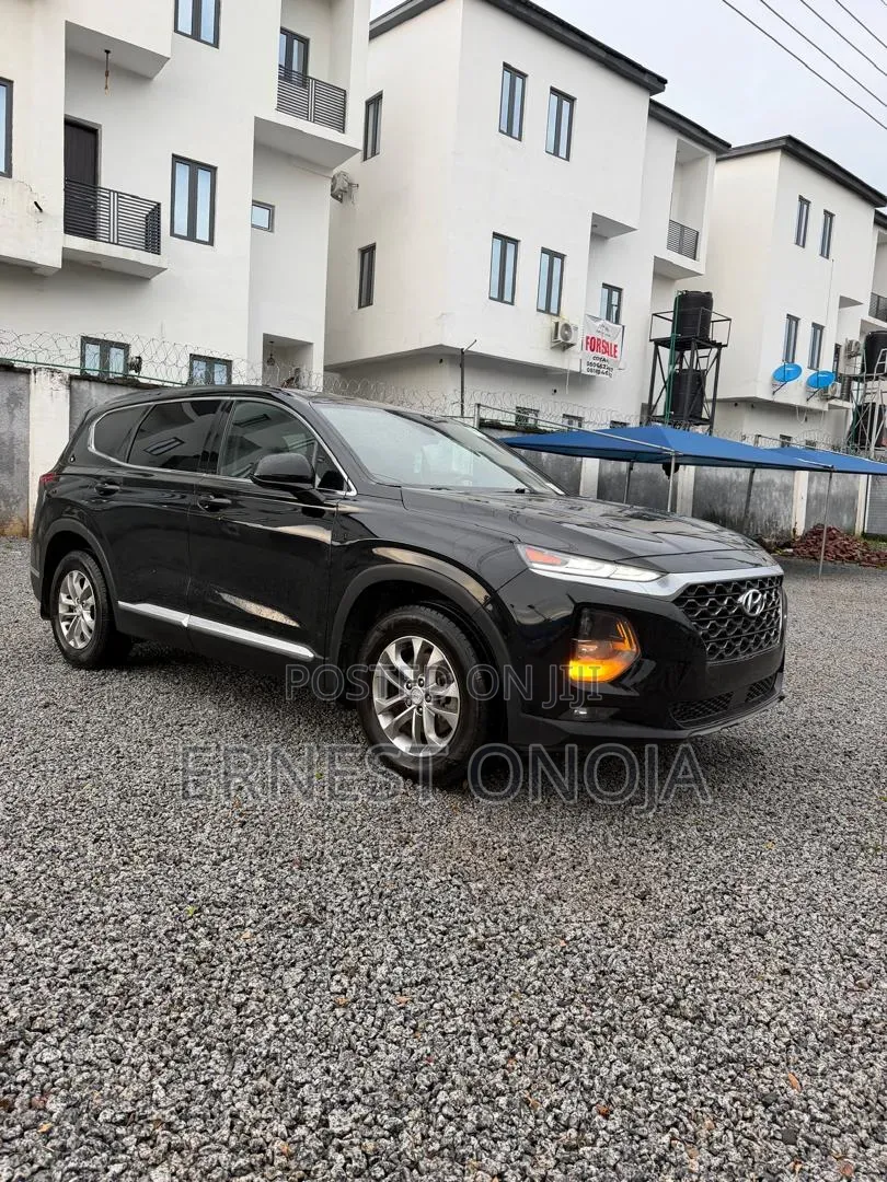 Hyundai Santa Fe SE 2.4 w/SULEV FWD 2020 Black