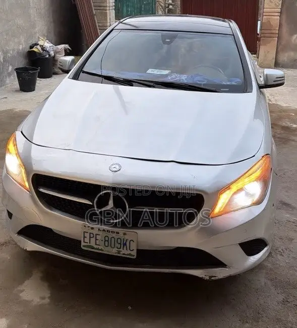 Mercedes-Benz CLA-Class CLA 250 4MATIC Wagon 2015 Gray
