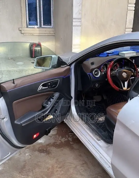 Mercedes-Benz CLA-Class CLA 250 4MATIC Wagon 2015 Gray
