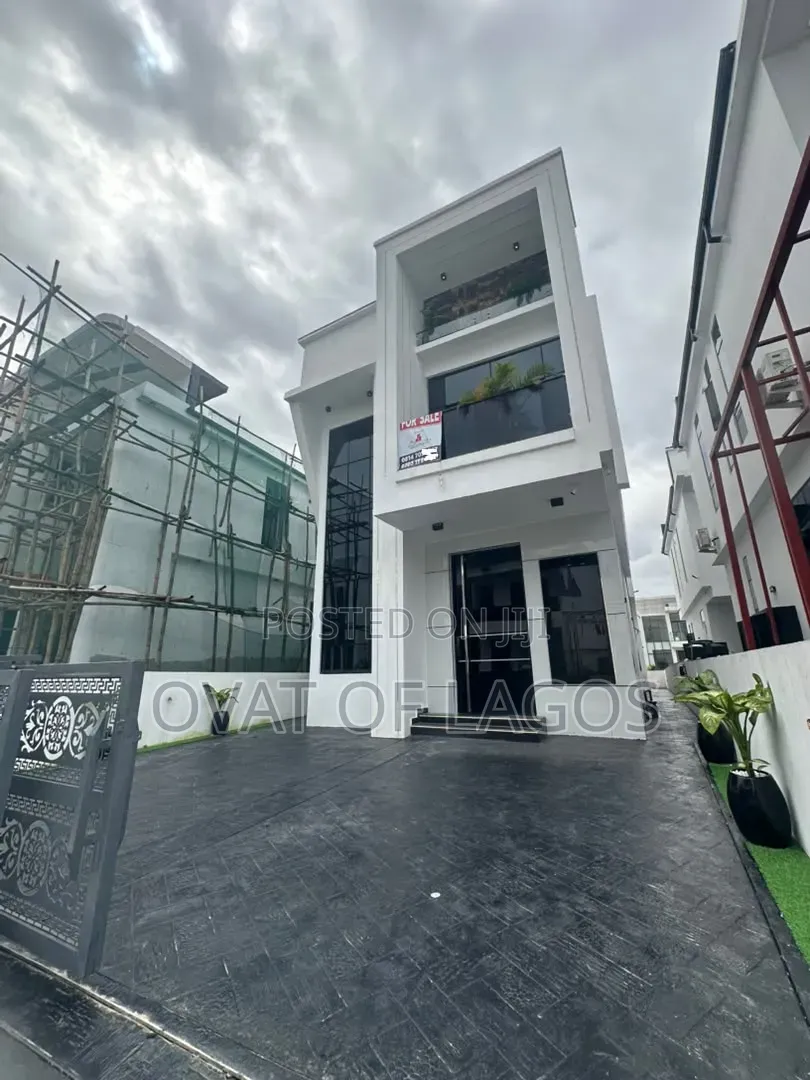 5bdrm Duplex in Orchid, Lekki Expressway for sale