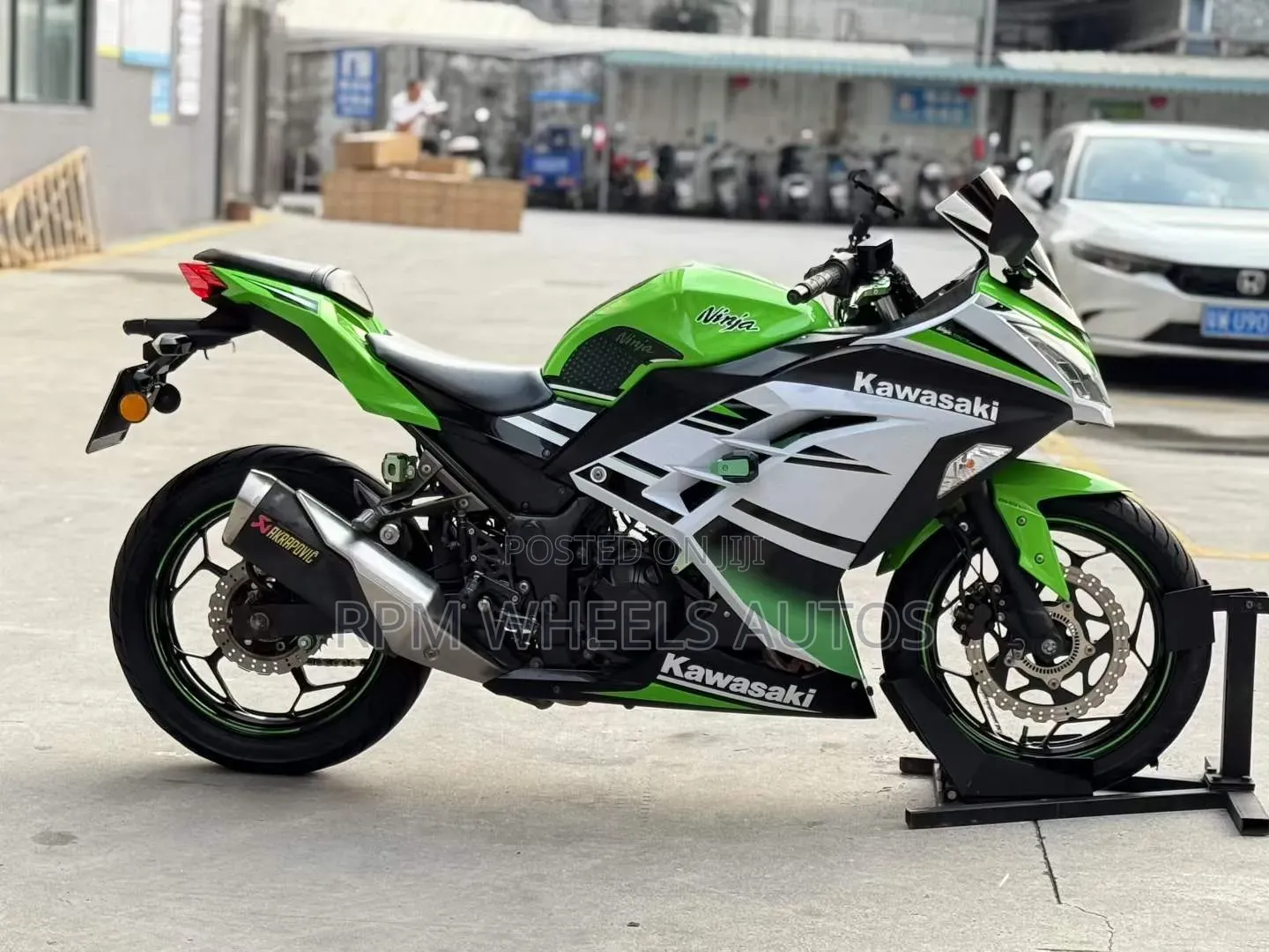 Kawasaki 2015 Green