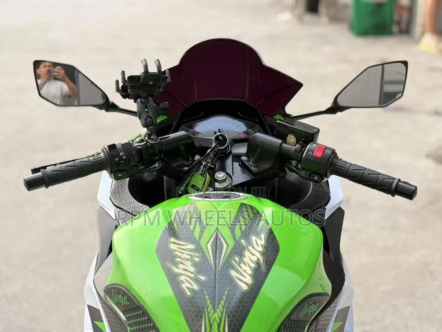 Kawasaki 2015 Green
