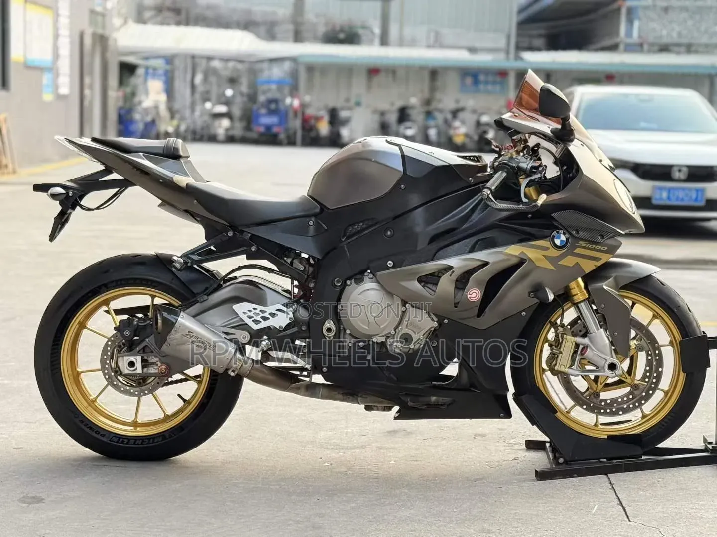 BMW S 1000 RR 2011 Brown