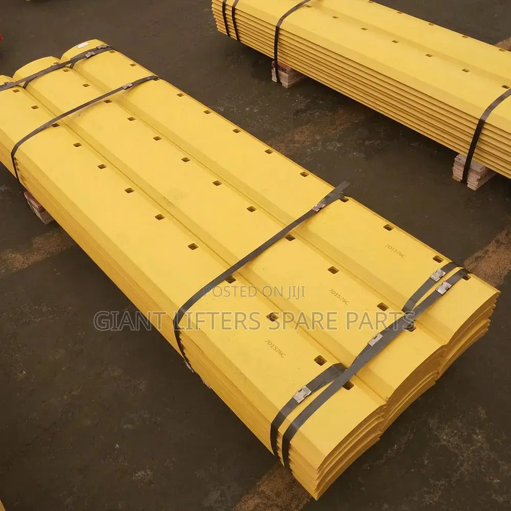 5d9562 Grader Blade – 13 Holes