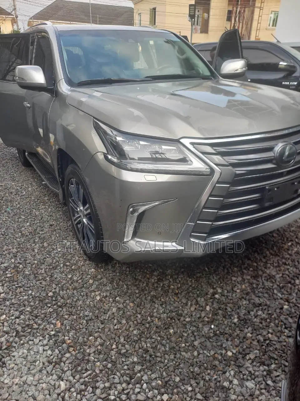 Lexus LX 570 AWD 2018 Black