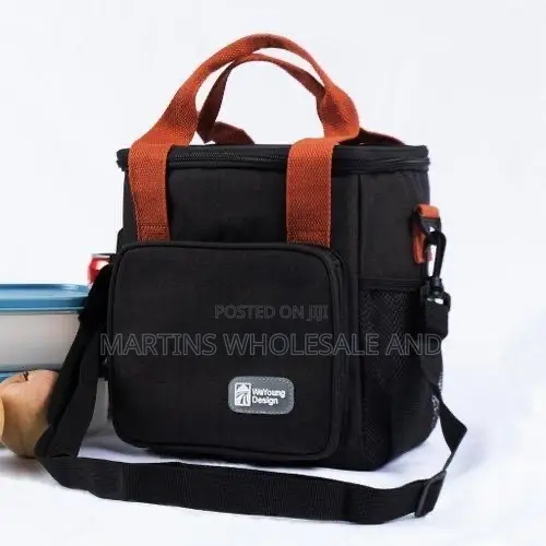 An HPPOWER Insulated Thermal Lunch Bag Featuring a Durable Double-Zipp