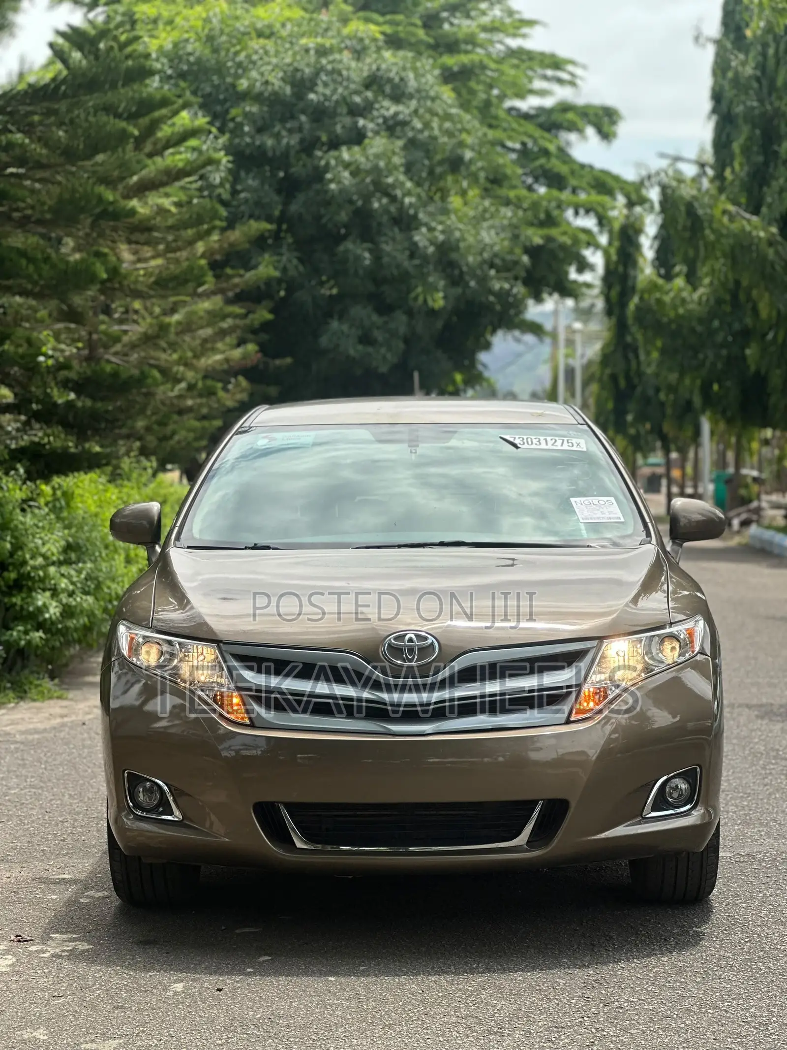 Toyota Venza LE 2011 Brown